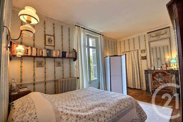 Afficher la photo en grand maison à vendre - 15 pièces - 320.0 m2 - BLOIS - 41 - CENTRE - Century 21 Girault Immobilier