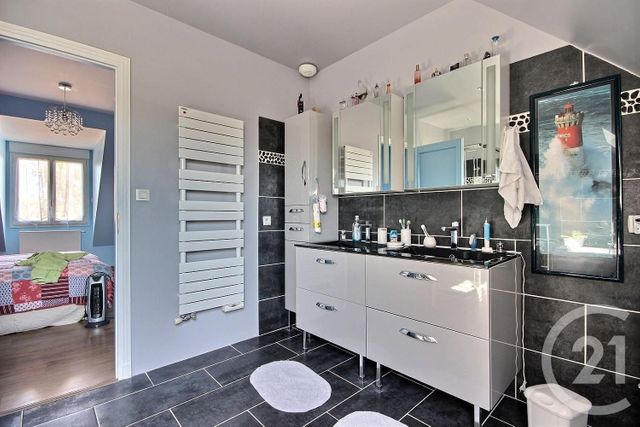 maison à vendre - 6 pièces - 177.0 m2 - CONTRES - 41 - CENTRE - Century 21 Girault Immobilier