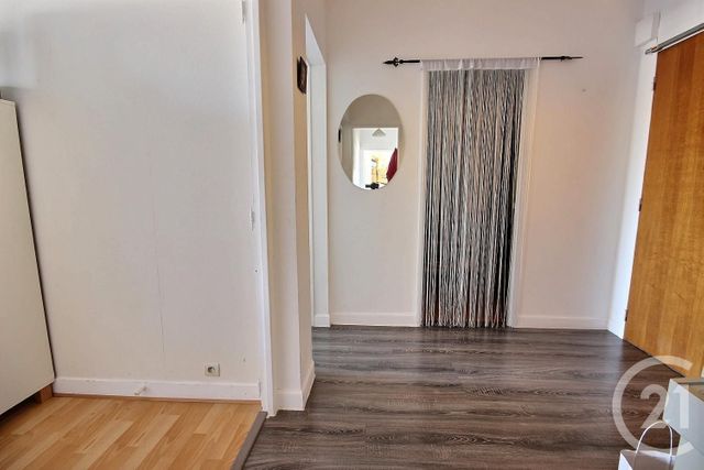 appartement à vendre - 4 pièces - 84.7 m2 - BLOIS - 41 - CENTRE - Century 21 Girault Immobilier appartement à vendre - 4 pièces - 84.7 m2 - BLOIS - 41 - CENTRE - Century 21 Girault Immobilier