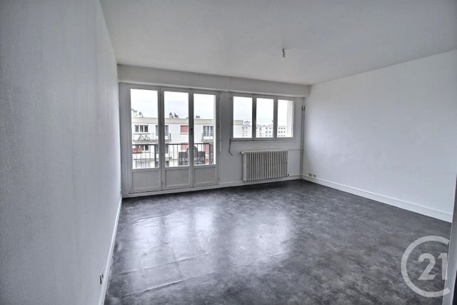 Afficher la photo en grand Appartement F4 à vendre - 4 pièces - 79.09 m2 - BLOIS - 41 - CENTRE - Century 21 Girault Immobilier