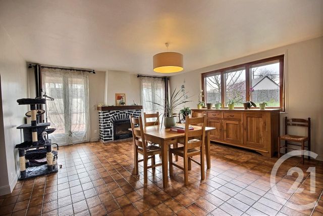 Afficher la photo en grand maison à vendre - 5 pièces - 116.9 m2 - LA CHAUSSEE ST VICTOR - 41 - CENTRE - Century 21 Girault Immobilier