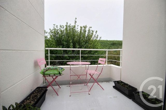 Appartement F2 à vendre - 2 pièces - 42.0 m2 - VENDOME - 41 - CENTRE - Century 21 Girault Immobilier Appartement F2 à vendre - 2 pièces - 42.0 m2 - VENDOME - 41 - CENTRE - Century 21 Girault Immobilier