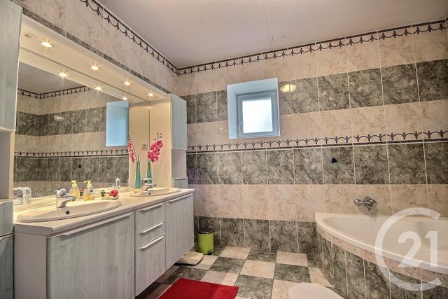 maison à vendre - 8 pièces - 322.5 m2 - 41 - CENTRE - Century 21 Girault Immobilier maison à vendre - 8 pièces - 322.5 m2 - 41 - CENTRE - Century 21 Girault Immobilier