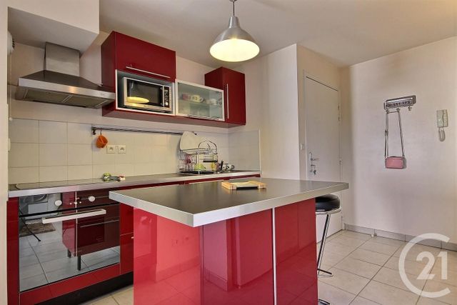 Appartement F2 à vendre - 2 pièces - 49.0 m2 - BLOIS - 41 - CENTRE - Century 21 Girault Immobilier Appartement F2 à vendre - 2 pièces - 49.0 m2 - BLOIS - 41 - CENTRE - Century 21 Girault Immobilier