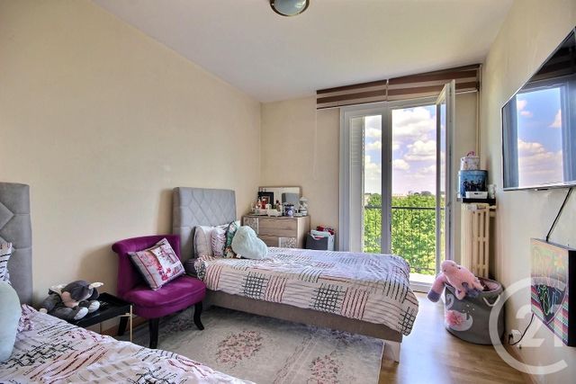 Appartement F4 à vendre - 4 pièces - 72.0 m2 - BLOIS - 41 - CENTRE - Century 21 Girault Immobilier Appartement F4 à vendre - 4 pièces - 72.0 m2 - BLOIS - 41 - CENTRE - Century 21 Girault Immobilier