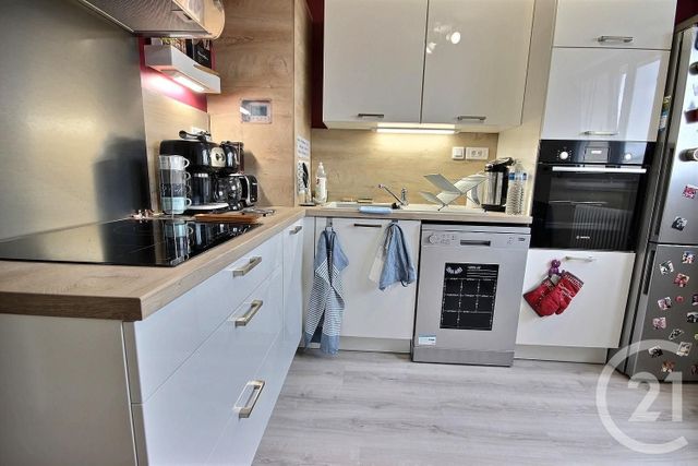 appartement à louer - 3 pièces - 63.0 m2 - BLOIS - 41 - CENTRE - Century 21 Girault Immobilier appartement à louer - 3 pièces - 63.0 m2 - BLOIS - 41 - CENTRE - Century 21 Girault Immobilier