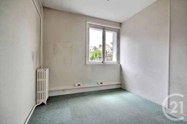 Afficher la photo en grand immeuble à vendre - 197.0 m2 - BLOIS - 41 - CENTRE - Century 21 Girault Immobilier