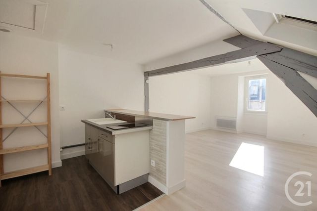 Appartement Studio à louer - 1 pièce - 32.29 m2 - BLOIS - 41 - CENTRE - Century 21 Girault Immobilier