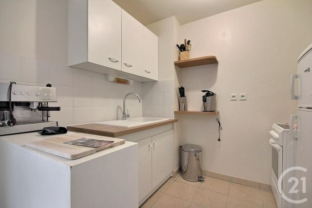 Appartement F2 à louer LA CHAUSSEE ST VICTOR