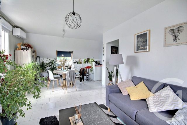 maison à vendre - 7 pièces - 201.0 m2 - VILLEBAROU - 41 - CENTRE - Century 21 Girault Immobilier