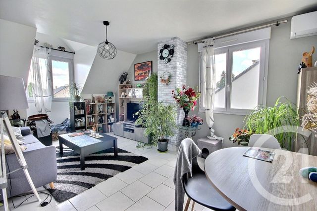 maison à vendre - 7 pièces - 201.0 m2 - VILLEBAROU - 41 - CENTRE - Century 21 Girault Immobilier