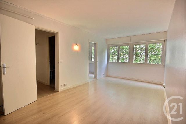 Appartement F3 à louer - 3 pièces - 58.0 m2 - BLOIS - 41 - CENTRE - Century 21 Girault Immobilier