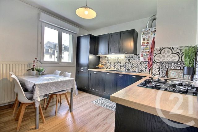 Appartement F3 à vendre - 3 pièces - 70.19 m2 - BLOIS - 41 - CENTRE - Century 21 Girault Immobilier