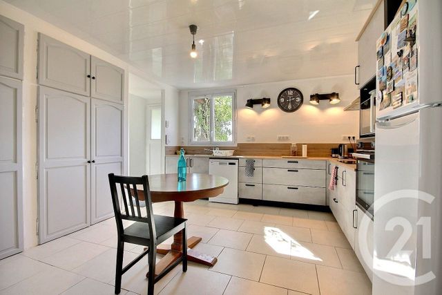 maison à vendre - 7 pièces - 200.0 m2 - CHEVERNY - 41 - CENTRE - Century 21 Girault Immobilier