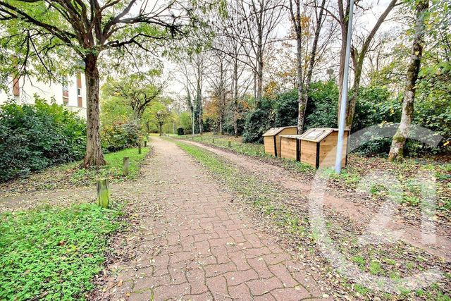 Appartement F3 à vendre - 3 pièces - 67.0 m2 - LA CHAUSSEE ST VICTOR - 41 - CENTRE - Century 21 Girault Immobilier