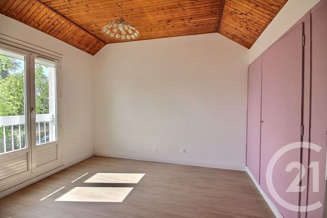 maison à louer - 4 pièces - 85.0 m2 - MER - 41 - CENTRE - Century 21 Girault Immobilier