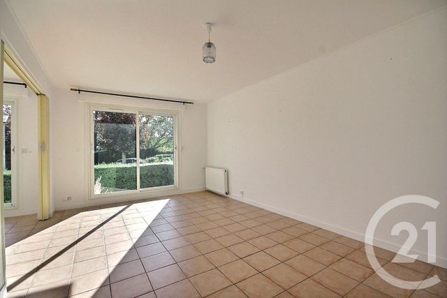 Appartement F2 bis à louer - 3 pièces - 57.24 m2 - LA CHAUSSEE ST VICTOR - 41 - CENTRE - Century 21 Girault Immobilier