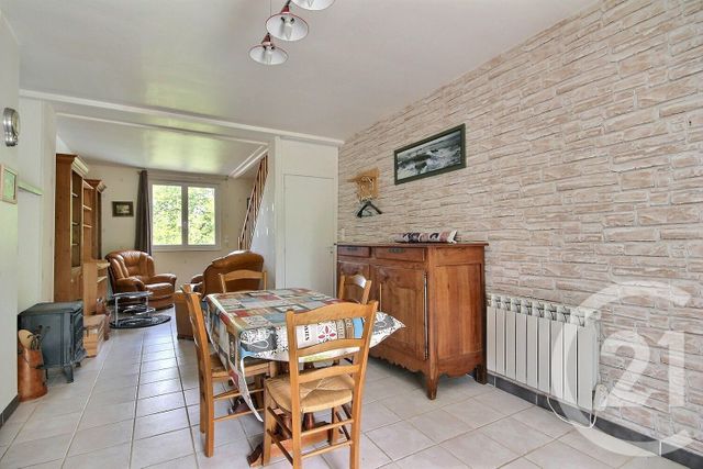 maison à louer - 2 pièces - 37.0 m2 - COURBOUZON - 41 - CENTRE - Century 21 Girault Immobilier