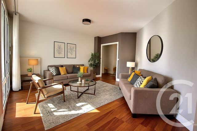 Appartement F3 à vendre - 3 pièces - 76.34 m2 - BLOIS - 41 - CENTRE - Century 21 Girault Immobilier