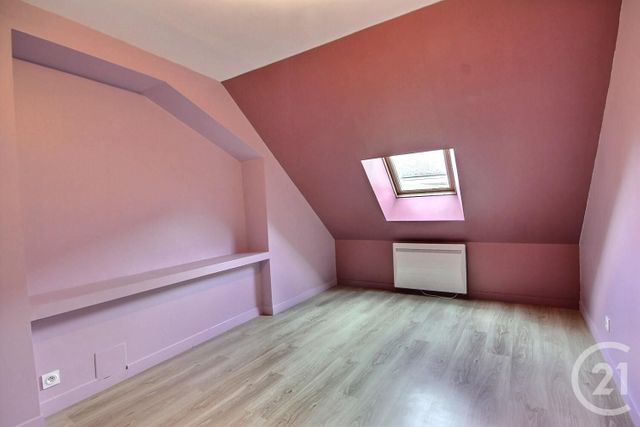 maison à louer - 6 pièces - 118.64 m2 - CONTRES - 41 - CENTRE - Century 21 Girault Immobilier