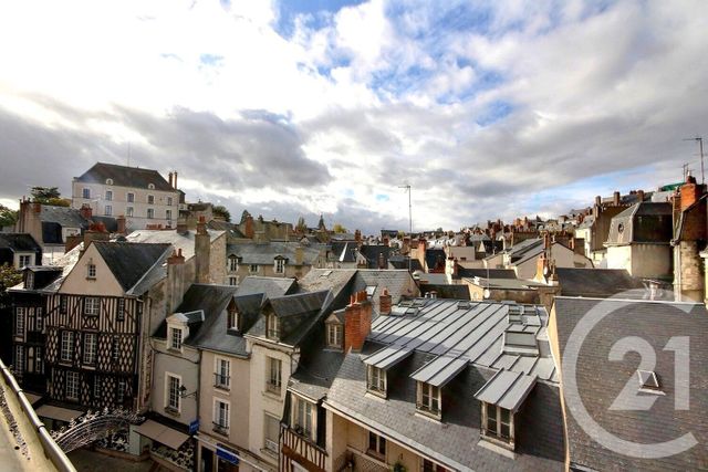 Appartement F4 à vendre - 4 pièces - 97.31 m2 - BLOIS - 41 - CENTRE - Century 21 Girault Immobilier
