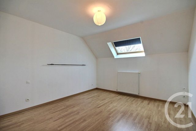 maison à louer - 4 pièces - 138.0 m2 - LA CHAPELLE ST MARTIN EN PLAINE - 41 - CENTRE - Century 21 Girault Immobilier