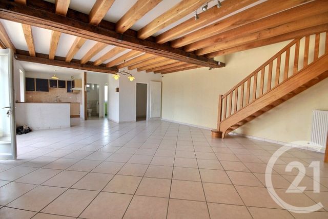 maison à louer - 4 pièces - 138.0 m2 - LA CHAPELLE ST MARTIN EN PLAINE - 41 - CENTRE - Century 21 Girault Immobilier