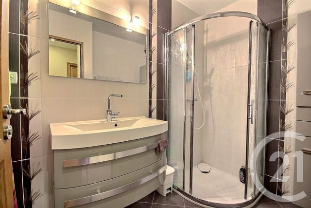 maison à vendre - 7 pièces - 170.0 m2 - LA FERTE ST CYR - 41 - CENTRE - Century 21 Girault Immobilier