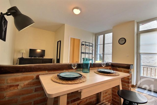 Appartement Studio à louer - 1 pièce - 21.5 m2 - BLOIS - 41 - CENTRE - Century 21 Girault Immobilier