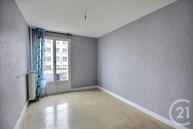 Appartement T4 à louer - 4 pièces - 77.29 m2 - BLOIS - 41 - CENTRE - Century 21 Girault Immobilier