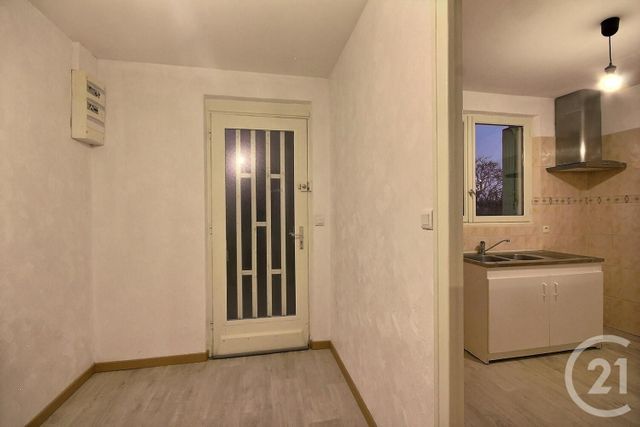 maison à louer - 2 pièces - 48.0 m2 - HUISSEAU SUR COSSON - 41 - CENTRE - Century 21 Girault Immobilier