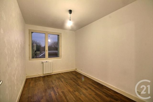 maison à louer - 2 pièces - 48.0 m2 - HUISSEAU SUR COSSON - 41 - CENTRE - Century 21 Girault Immobilier