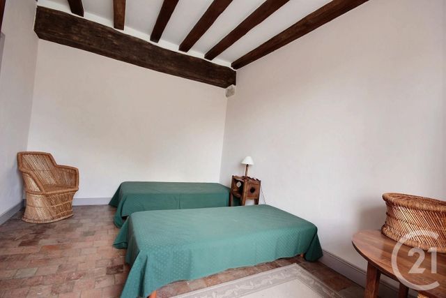 maison à louer - 8 pièces - 176.58 m2 - COUR SUR LOIRE - 41 - CENTRE - Century 21 Girault Immobilier