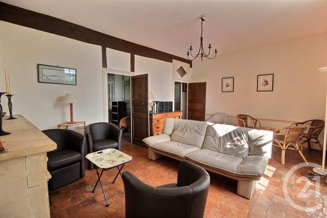 maison à louer - 8 pièces - 176.58 m2 - COUR SUR LOIRE - 41 - CENTRE - Century 21 Girault Immobilier