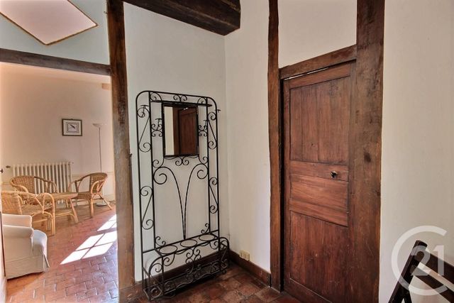 maison à louer - 8 pièces - 176.58 m2 - COUR SUR LOIRE - 41 - CENTRE - Century 21 Girault Immobilier