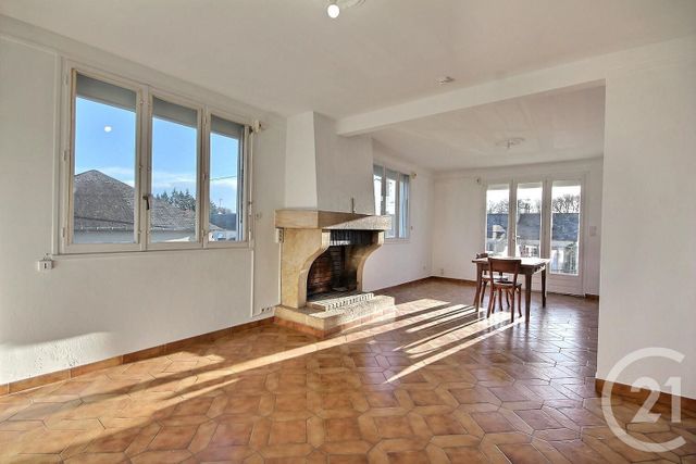 Maison à louer ST AMAND LONGPRE