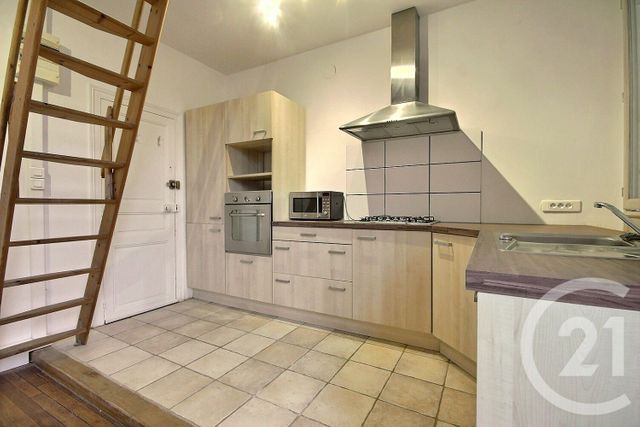 Appartement F1 bis à louer - 2 pièces - 45.0 m2 - MER - 41 - CENTRE - Century 21 Girault Immobilier