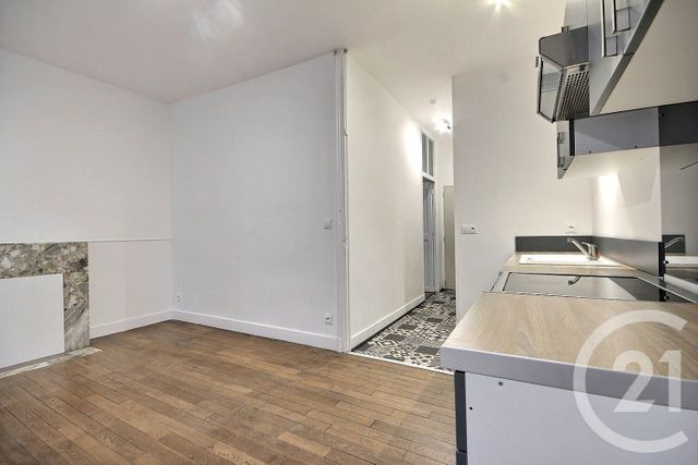 Appartement F2 à louer - 2 pièces - 31.0 m2 - MER - 41 - CENTRE - Century 21 Girault Immobilier