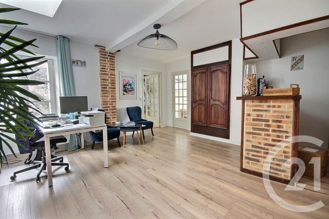 Appartement F4 à vendre - 6 pièces - 133.0 m2 - BLOIS - 41 - CENTRE - Century 21 Girault Immobilier