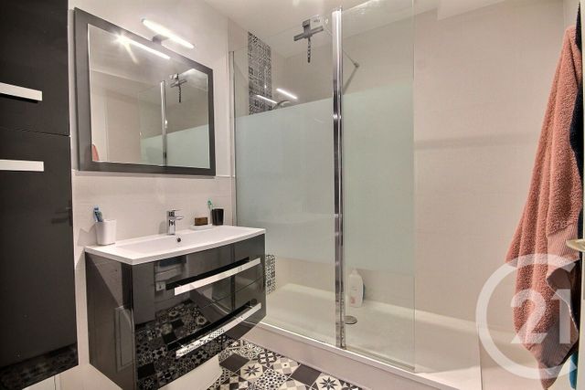 Appartement F4 à vendre - 6 pièces - 133.0 m2 - BLOIS - 41 - CENTRE - Century 21 Girault Immobilier