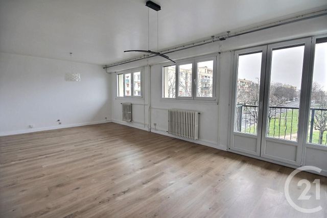 Appartement T4 à louer - 4 pièces - 98.0 m2 - BLOIS - 41 - CENTRE - Century 21 Girault Immobilier