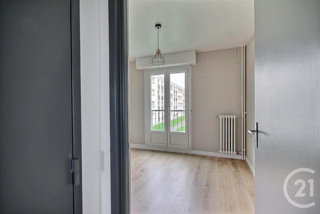 Appartement T4 à louer - 4 pièces - 98.0 m2 - BLOIS - 41 - CENTRE - Century 21 Girault Immobilier