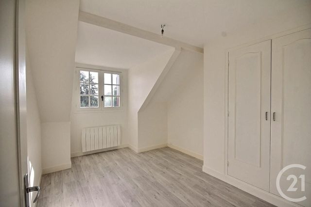 maison à louer - 5 pièces - 109.14 m2 - VINEUIL - 41 - CENTRE - Century 21 Girault Immobilier