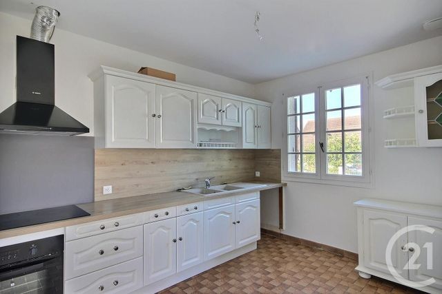 maison à louer - 5 pièces - 109.14 m2 - VINEUIL - 41 - CENTRE - Century 21 Girault Immobilier