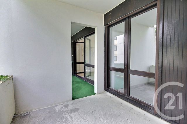 Appartement F2 bis à louer - 2 pièces - 54.0 m2 - LA CHAUSSEE ST VICTOR - 41 - CENTRE - Century 21 Girault Immobilier