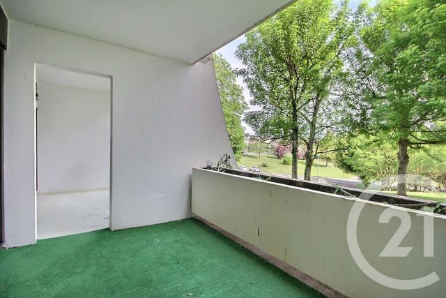 Appartement F2 bis à louer - 2 pièces - 54.0 m2 - LA CHAUSSEE ST VICTOR - 41 - CENTRE - Century 21 Girault Immobilier