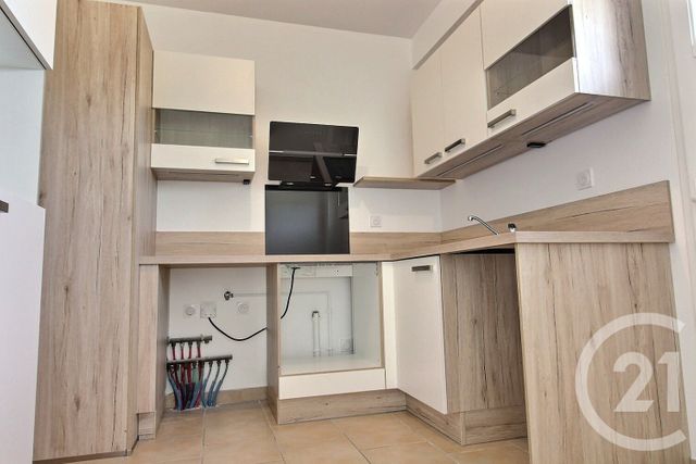 maison à louer - 5 pièces - 161.89 m2 - ST OUEN - 41 - CENTRE - Century 21 Girault Immobilier