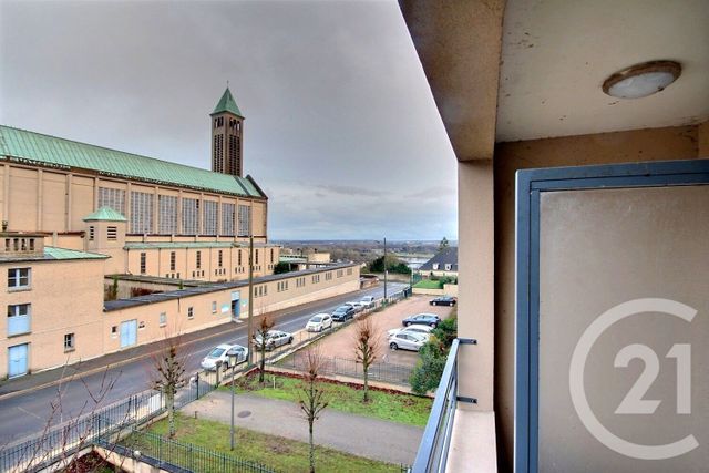 Appartement F2 à vendre - 2 pièces - 43.0 m2 - BLOIS - 41 - CENTRE - Century 21 Girault Immobilier