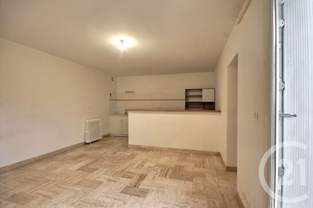 Appartement F3 à louer - 3 pièces - 55.0 m2 - BLOIS - 41 - CENTRE - Century 21 Girault Immobilier