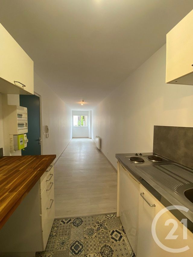 Appartement F1 à louer - 1 pièce - 22.13 m2 - MER - 41 - CENTRE - Century 21 Girault Immobilier